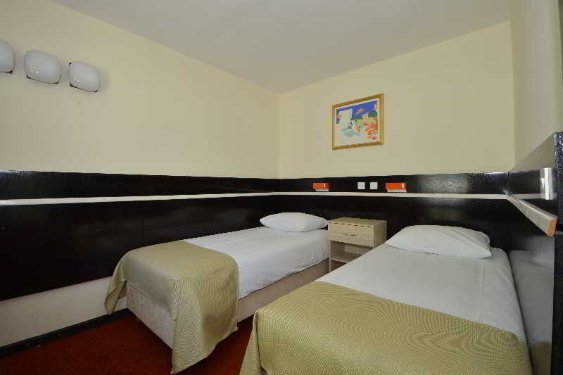 Hotel Bellevue Plitvička Jezera Buitenkant foto