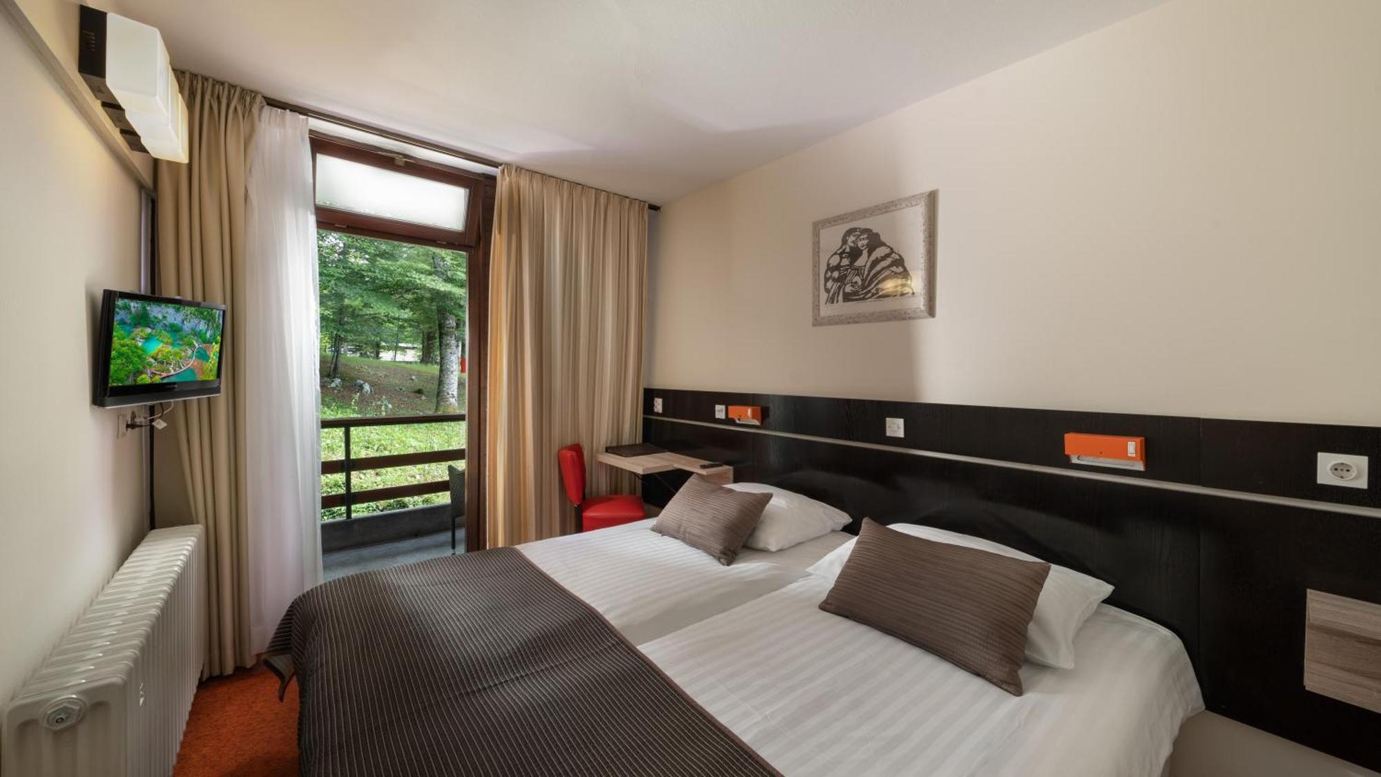 Hotel Bellevue Plitvička Jezera Buitenkant foto
